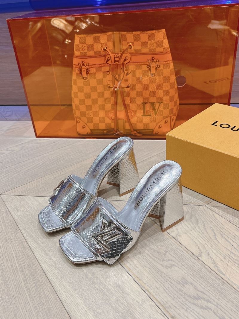 Louis Vuitton Slippers